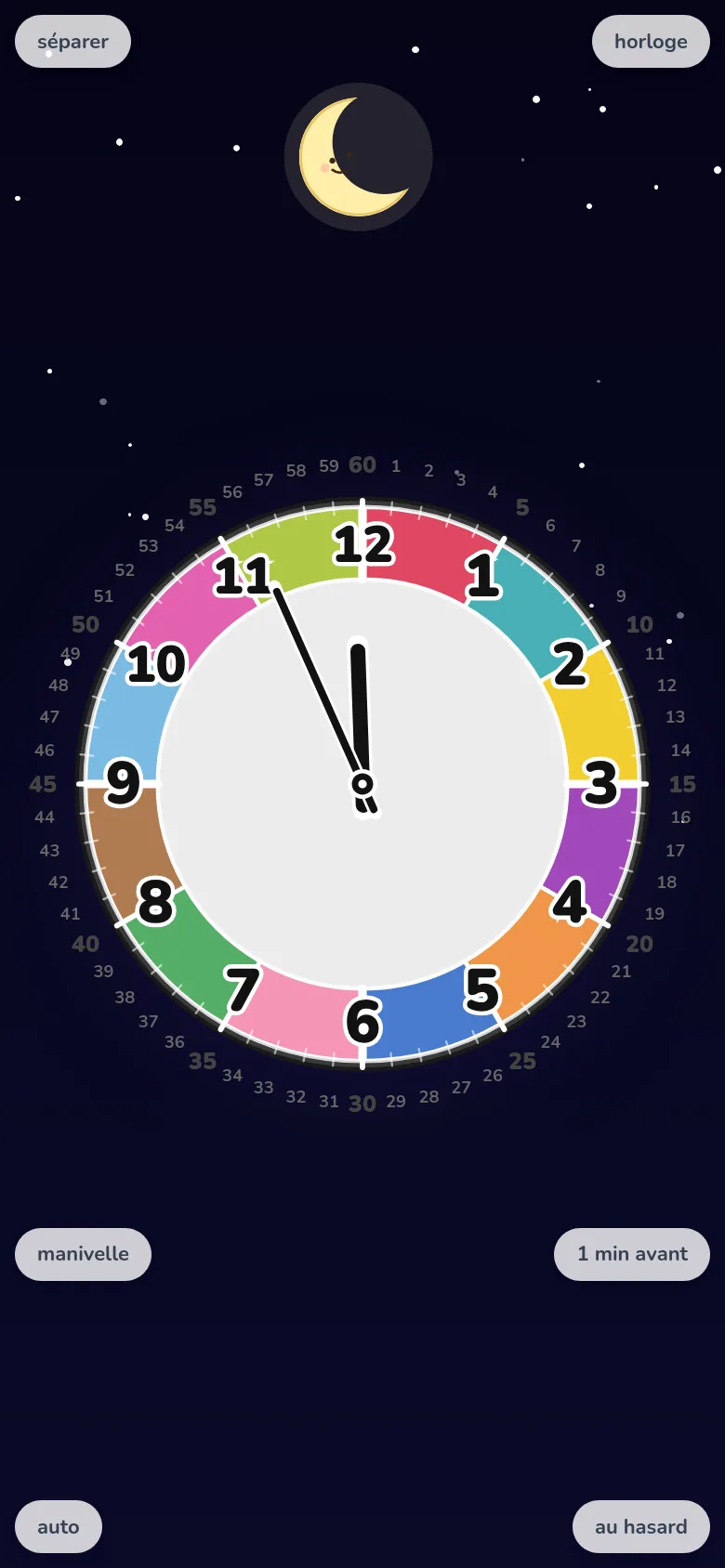 Écran d'un téléphone où un enfant s'entraîne à lire l'heure : mode rotation libre de l'horloge éducative Futatoki the clock